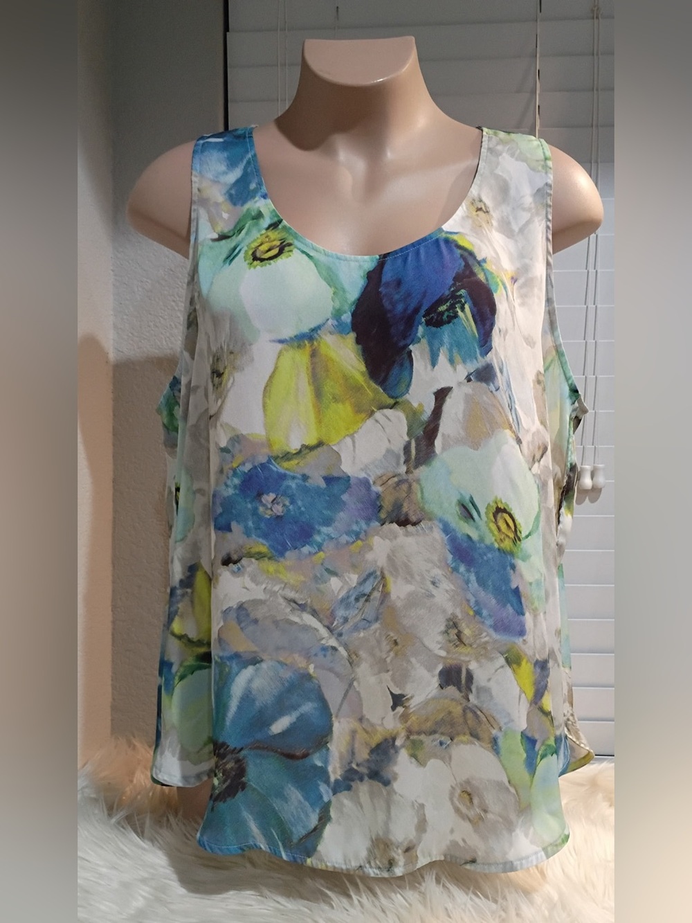 Liz Claiborne Women’s 3X Sleeveless Top